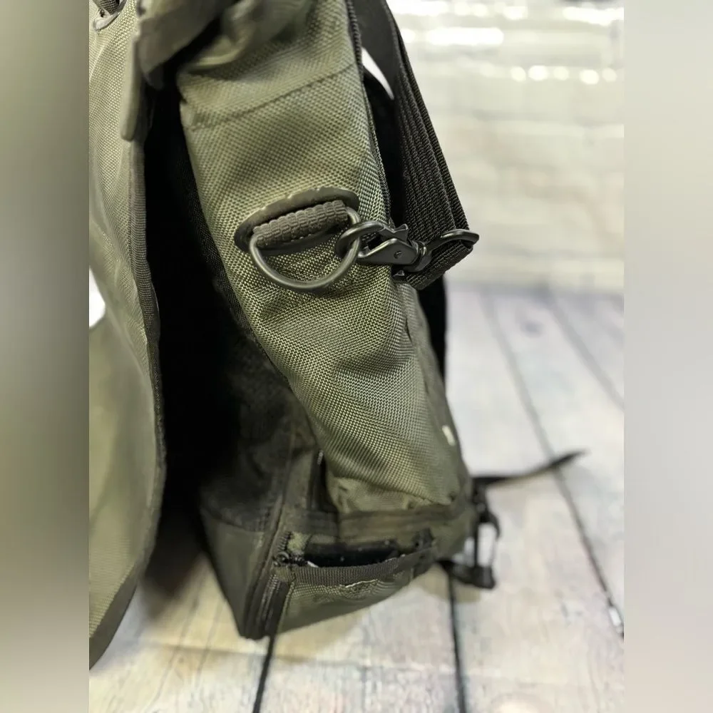 Kensington Saddle Pro Khaki Green Laptop Convertible Backpack Messenger Bag
